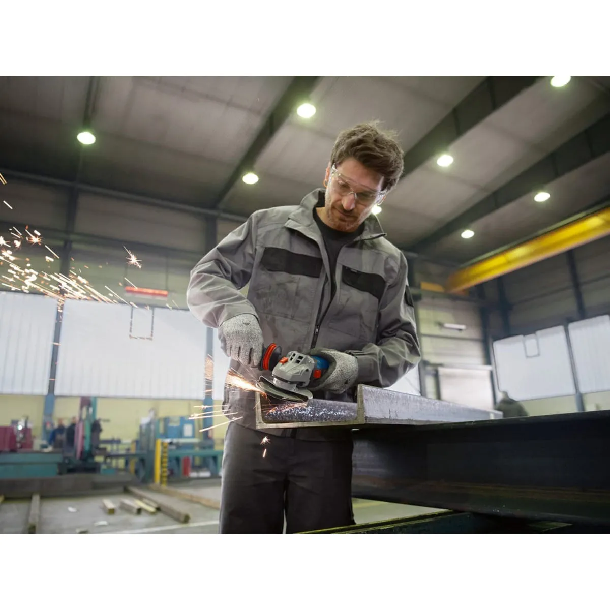 Bosch GWS 14-125 S Compact Design. Professional Angle Grinder 240V/1400W 06017D0170
