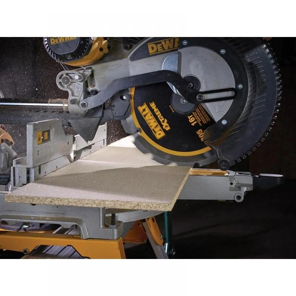 DeWalt DT1475QZ Extreme PCD Fibre Cement Saw Blade 305mm x 30mm. 16 Teeth for Precision Cutting