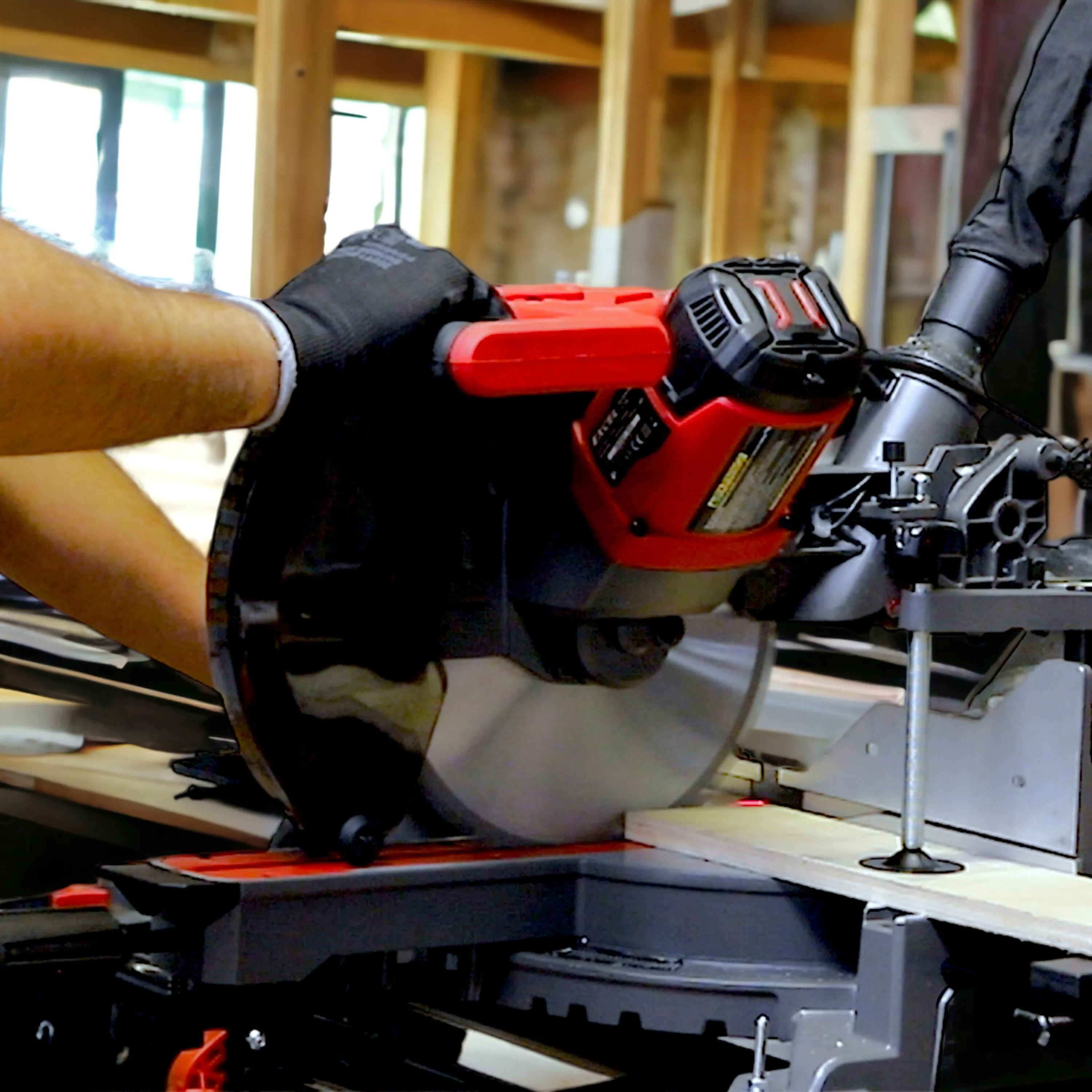 Excel 10 255mm Sliding Mitre Saw Double Bevel 2000W/240V with Laser