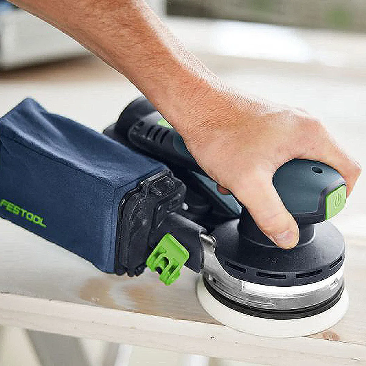 Festool ETSC 2 125-Basic 18V Brushless 125mm Eccentric Sander - 577733 With 1 x 5.0Ah Battery & Charger