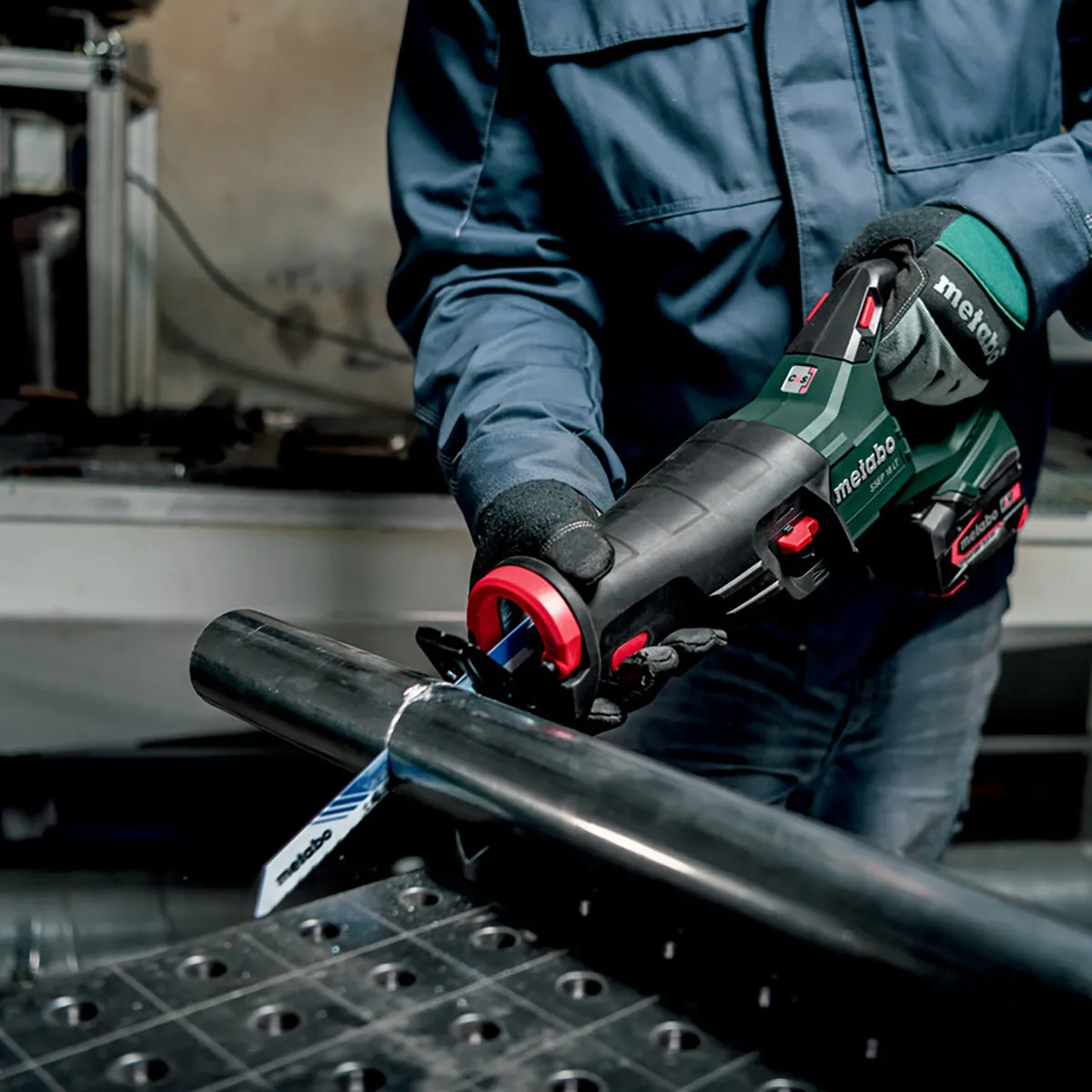 Metabo SSEP 18 LT 18V Reciprocating Saw with 1 x 5.2Ah Battery Charger & Metabox
