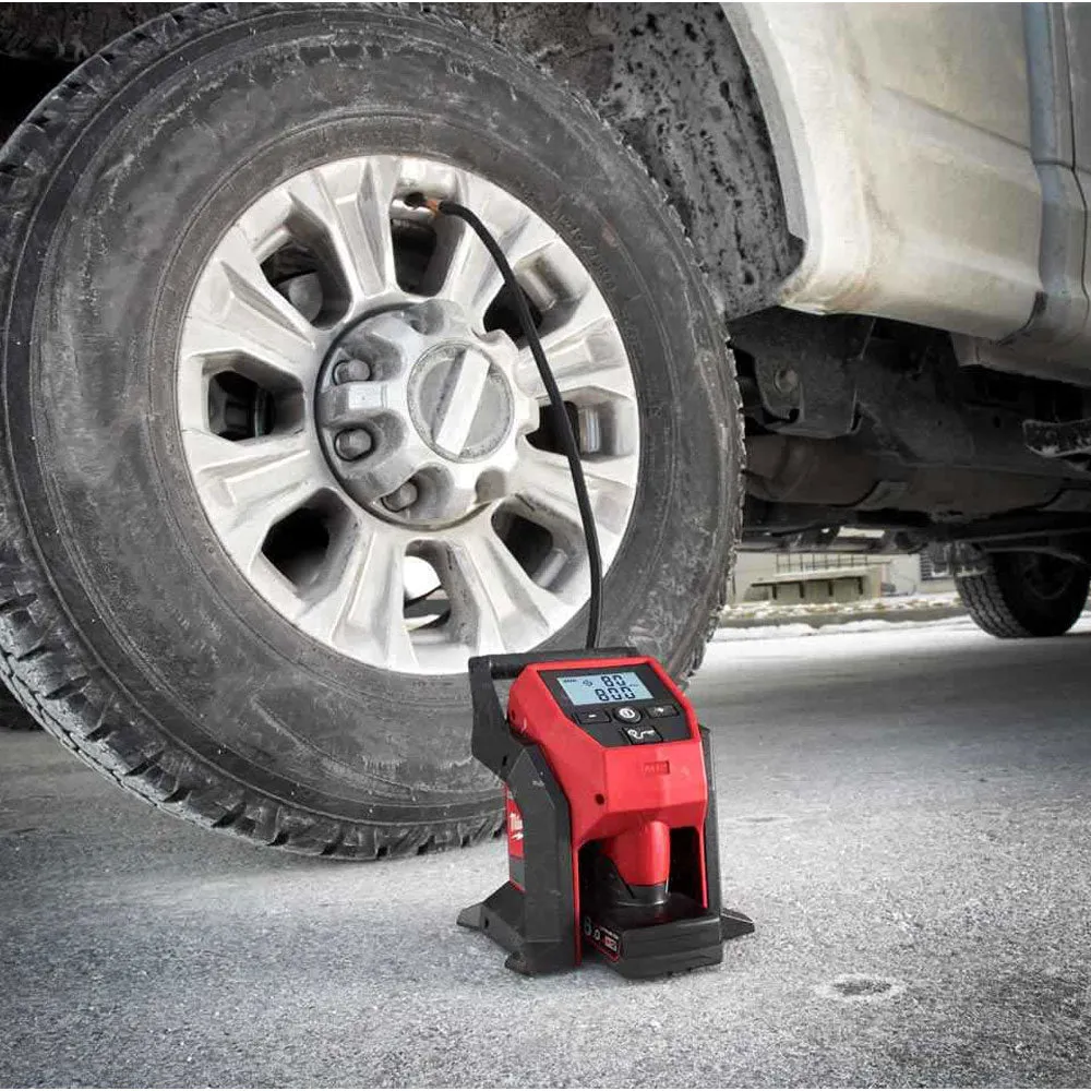 Milwaukee M12BI-0 M12 12V Sub Compact Inflator with 1 x 4.0Ah Battery & Charger