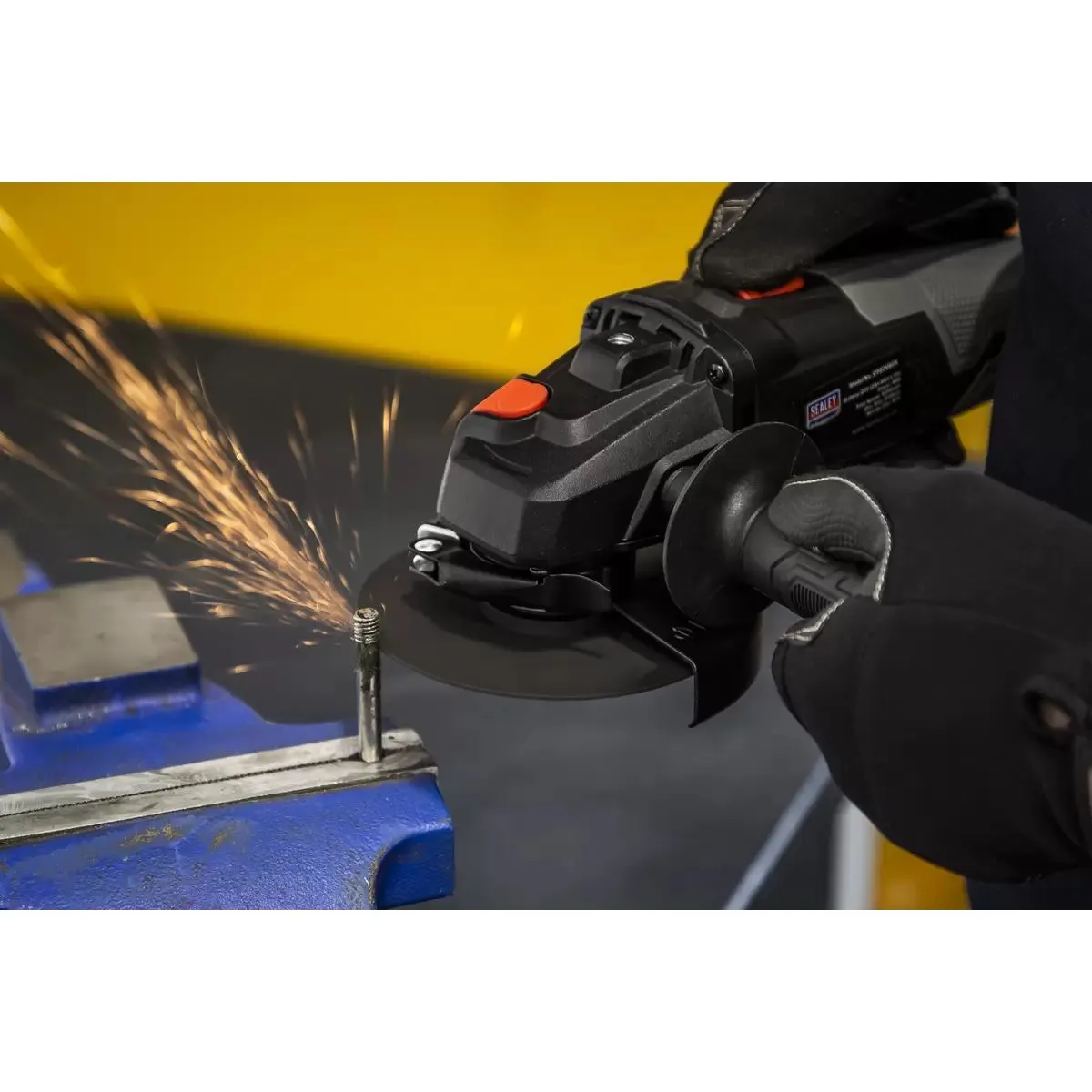 Sealey CP20VAGXKIT1 20V Brushless Angle Grinder Kit 115mm With Battery & Charger