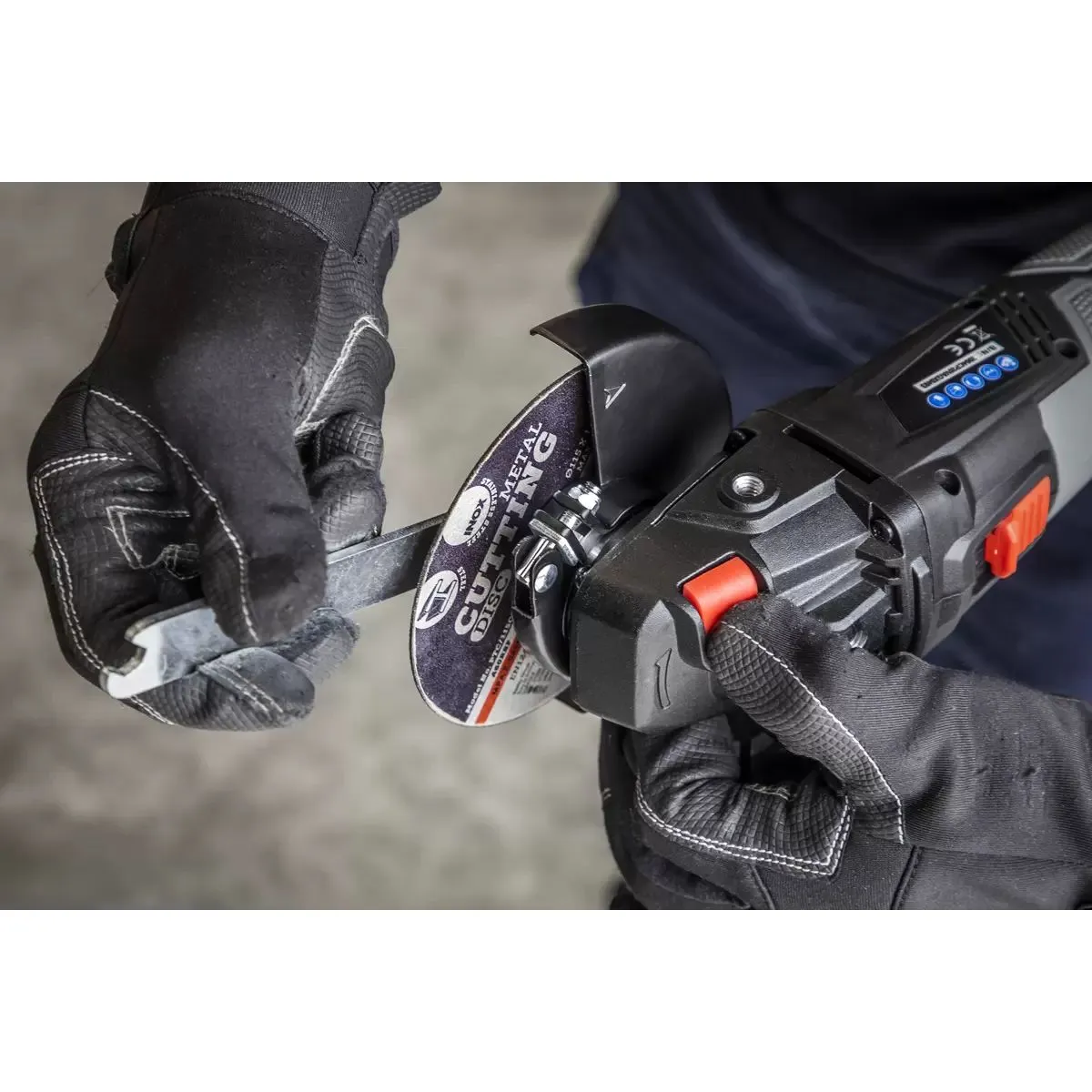 Sealey CP20VAGXKIT1 20V Brushless Angle Grinder Kit 115mm With Battery & Charger