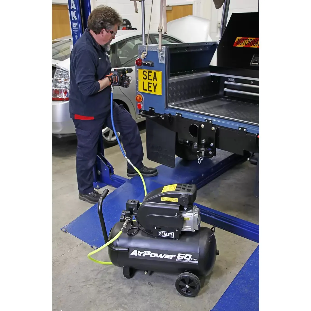 Sealey SAC5020A 50L Direct Drive Air Compressor 230V/13A